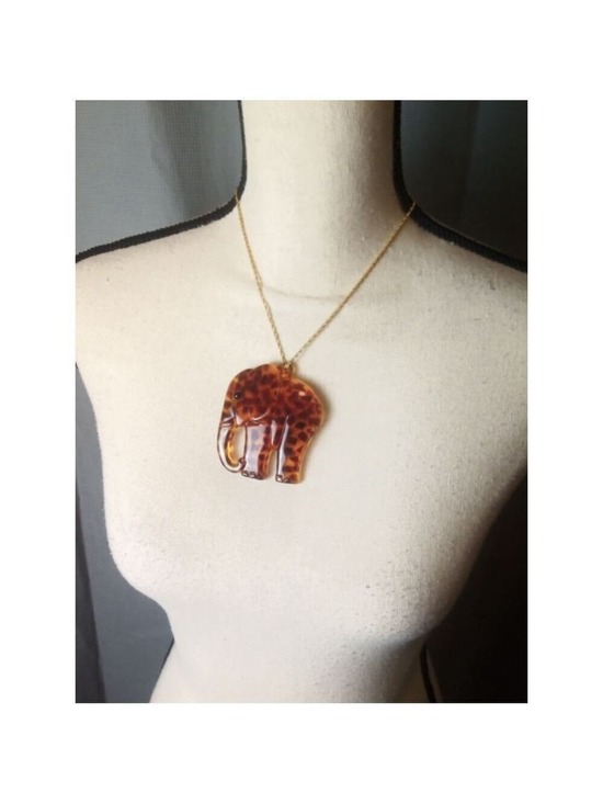 Unbranded Jewelry - Tortoise Shell Colored Elephant Pendant Necklace